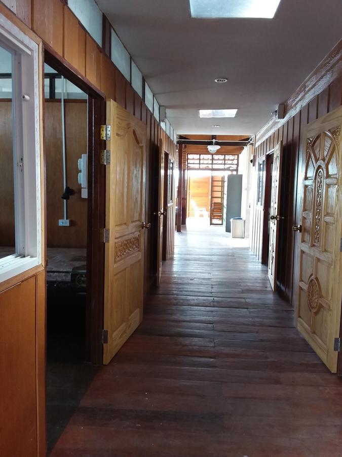 קו לנטה At Pier Hostel Lanta מראה חיצוני תמונה