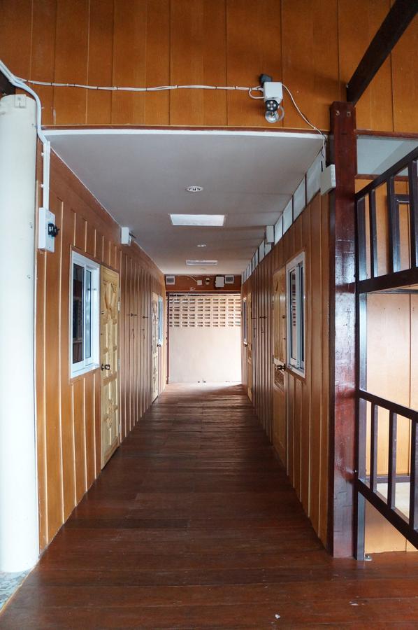 קו לנטה At Pier Hostel Lanta מראה חיצוני תמונה
