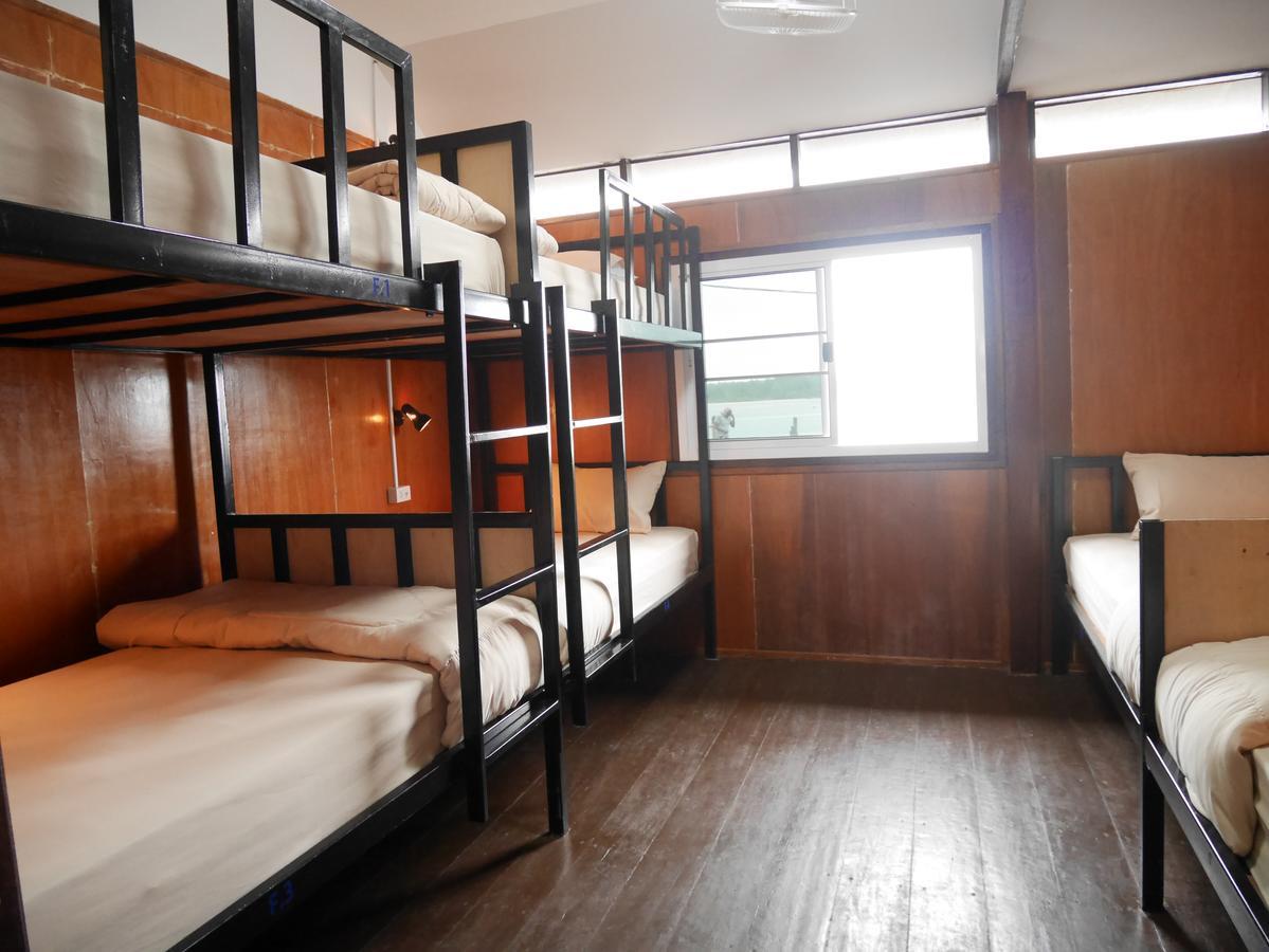 קו לנטה At Pier Hostel Lanta מראה חיצוני תמונה