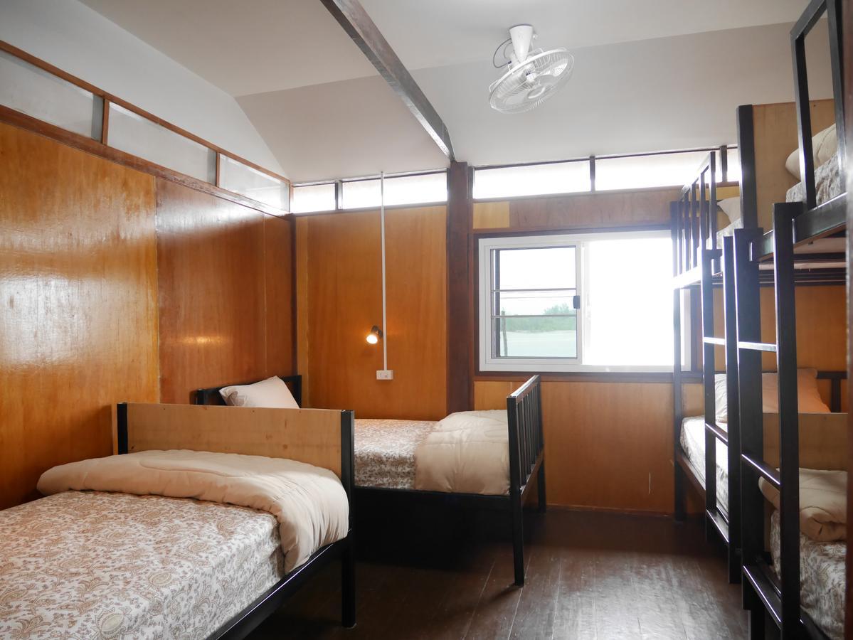 קו לנטה At Pier Hostel Lanta מראה חיצוני תמונה