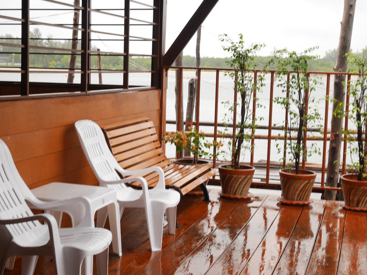 קו לנטה At Pier Hostel Lanta מראה חיצוני תמונה