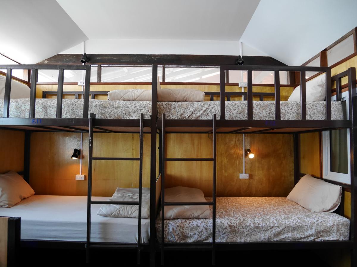 קו לנטה At Pier Hostel Lanta מראה חיצוני תמונה